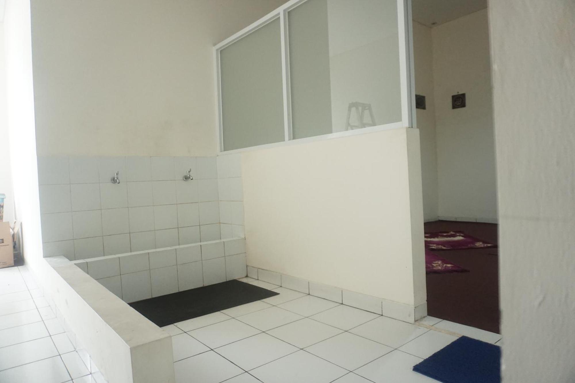 Bianco Costel Hotel Bogor Exterior photo