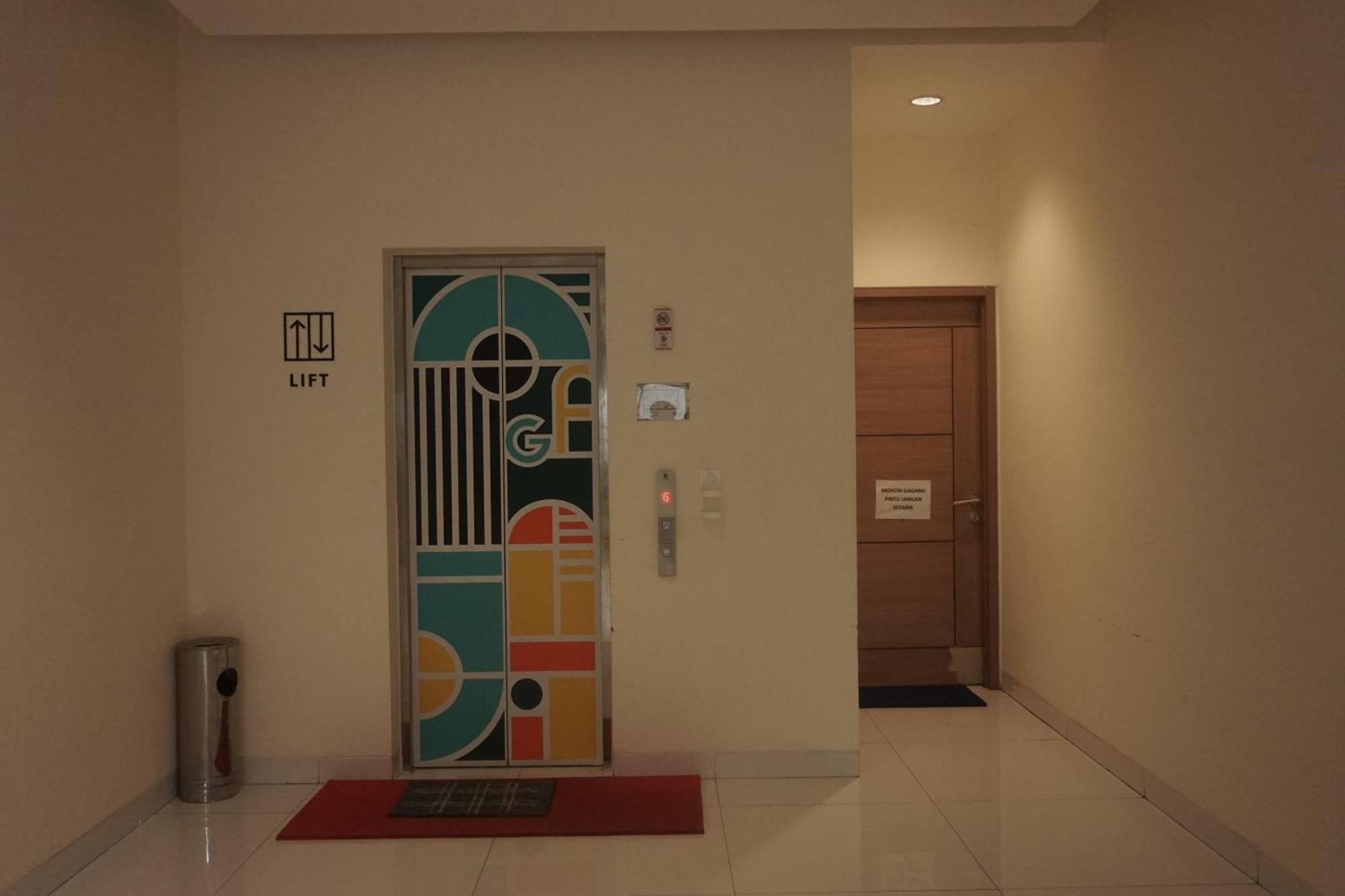 Bianco Costel Hotel Bogor Exterior photo